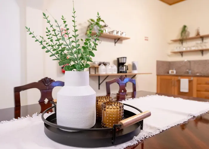 Domingos House - Valley View